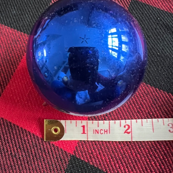 12 Vintage Ornaments in Original Box - Picture 4 of 11